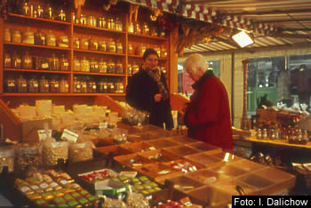 Gewürzstand auf dem Markt